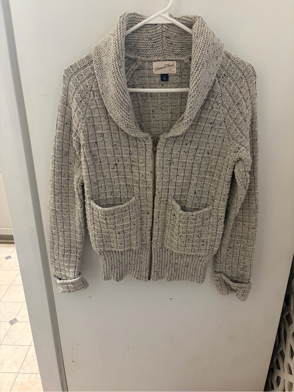 Universal Thread Light Gray Chunky Shawl Collar Zip Cardigan